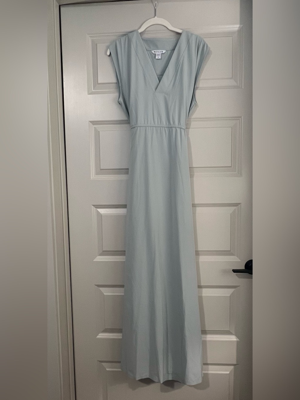 Athleta Marlow V-Neck Maxi Dress in Mint